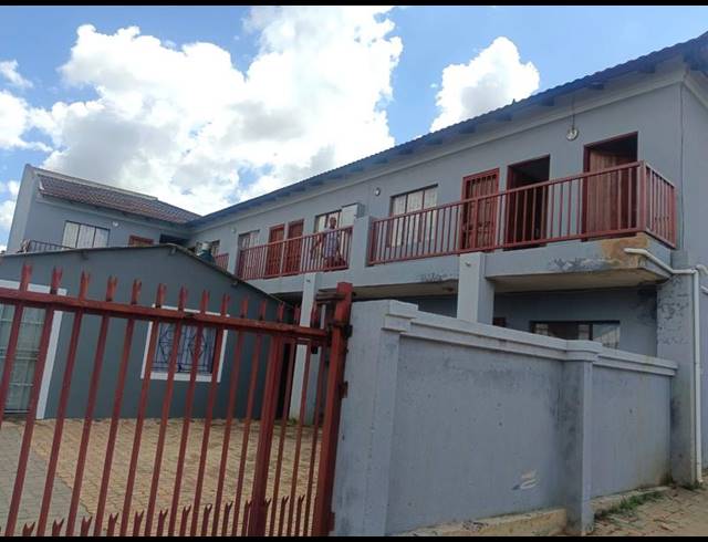 2 BEDROOM HOUSE FOR SALE IN MAMELODI EAST